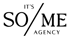 Logo: "IT'S SO/ME AGENCY" in Schwarz auf dunkelgrünem Hintergrund.