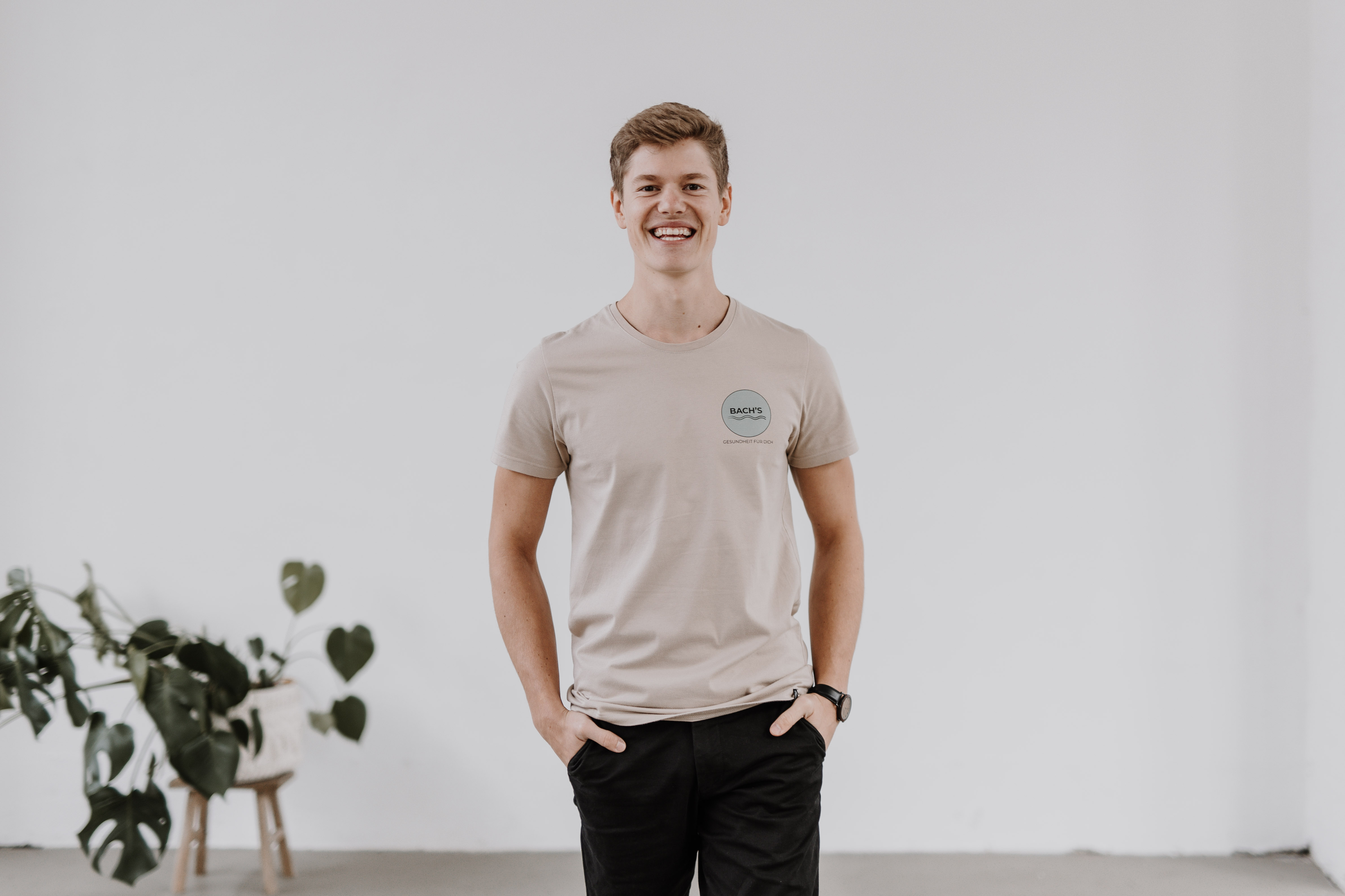 Dominik Bach