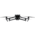 Grauer DJI Mavic 3 Pro Drohne mit vier Rotoren und Kamera, frontal auf grünem Hintergrund.