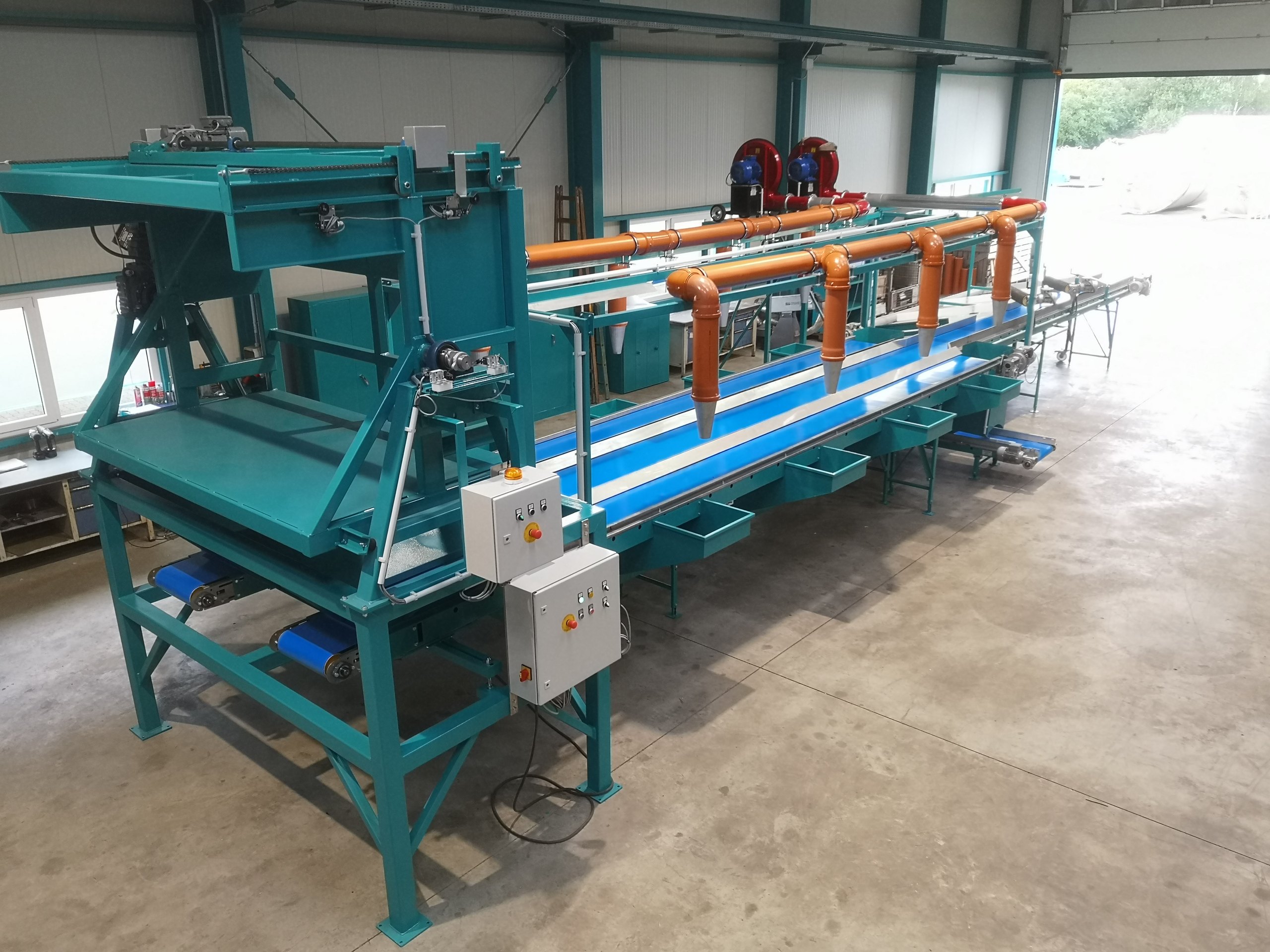 Turquoise sorting machine