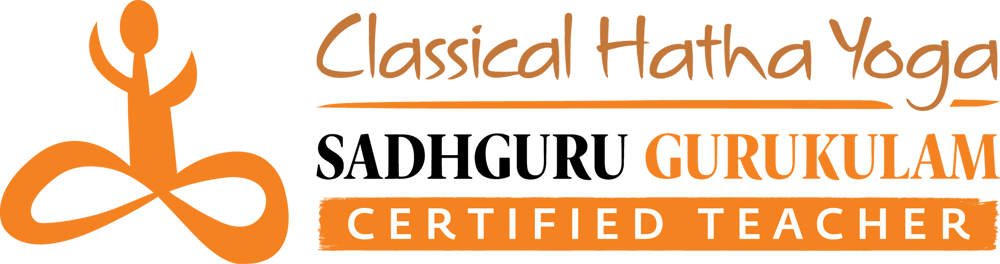 Orangefarbenes Logo mit menschlicher Figur und Text: Classical Hatha Yoga Sadhguru Gurukulam Certified Teacher.