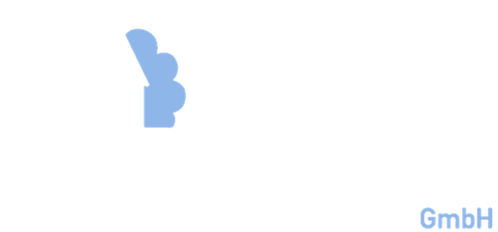 Logo von MA Raumgestaltung GmbH: Haus-Silhouette mit Baum und dem Zusatz Im und ums Haus.