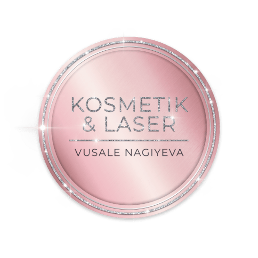 Runder rosafarbener Kosmetik- & Laser-Logo-Aufkleber mit silbernem Glitzerrand und dem Namen VUSALE NAGIYEVA.