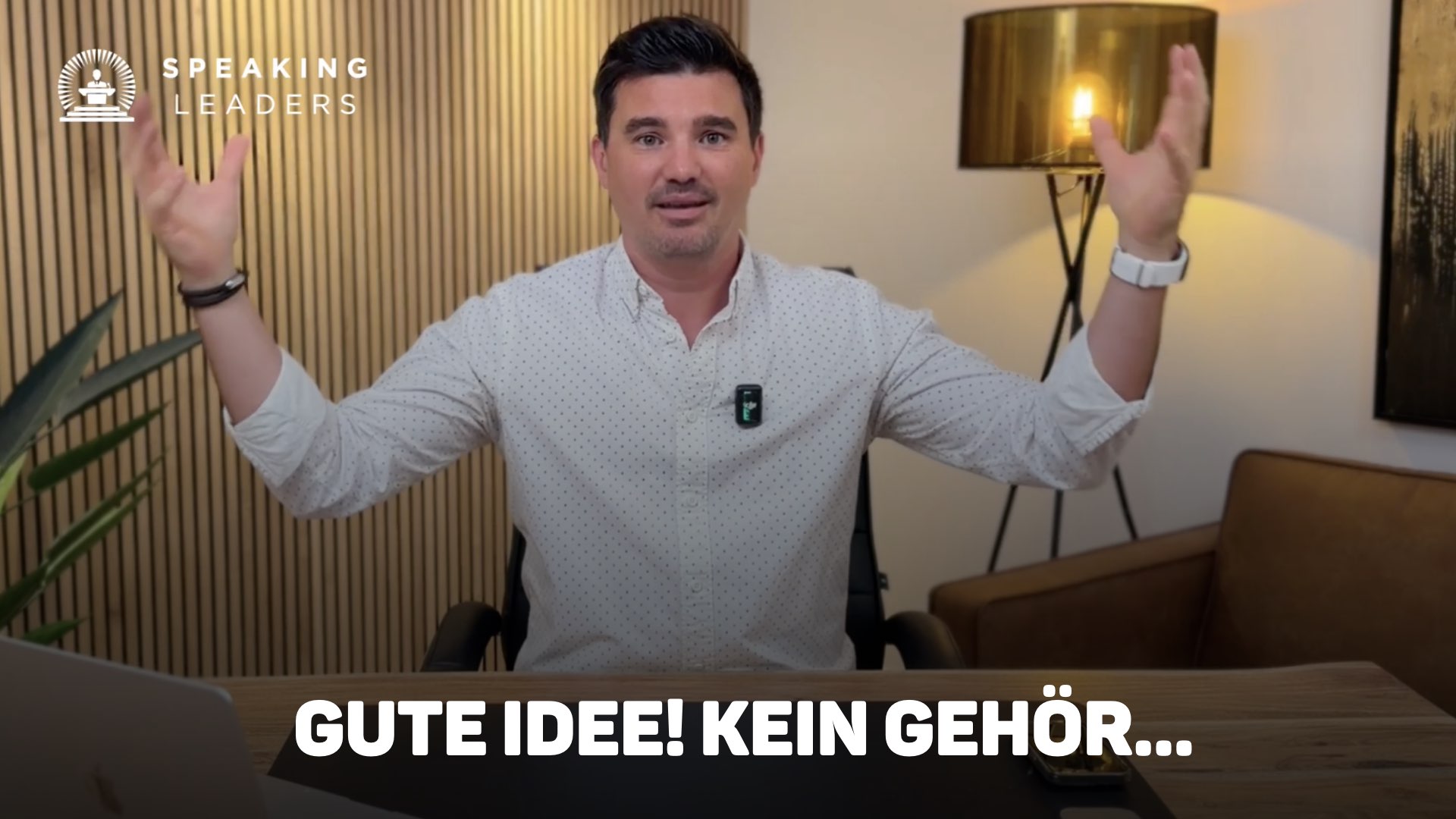 Tim Christopher Gasse im Medientraining vor der Kamera