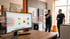 Bildschirm mit Automatisierungs-Workflow in einer Ausstellung
