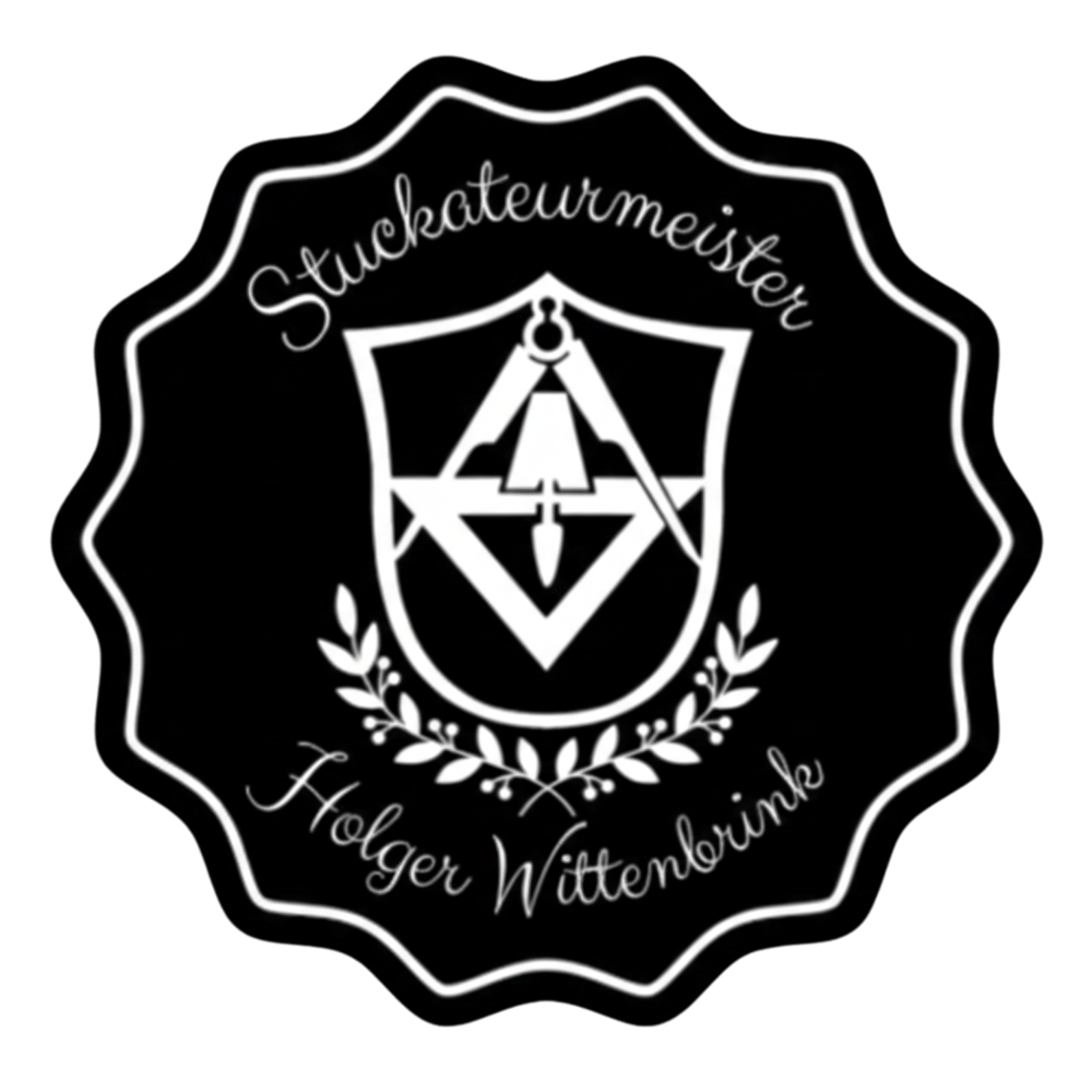 Schwarzes Emblem mit weißem Wappen, umgeben von „Stuckateurmeister Holger Wittenbrink“ und einem Lorbeerkranz.