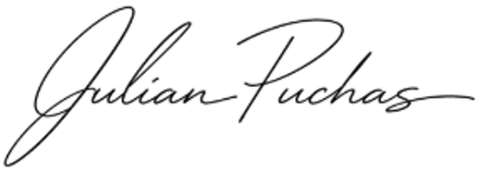 Unterschrift von Julian Fuchas in schwarzer, kursiver Schrift auf dunklem Hintergrund.