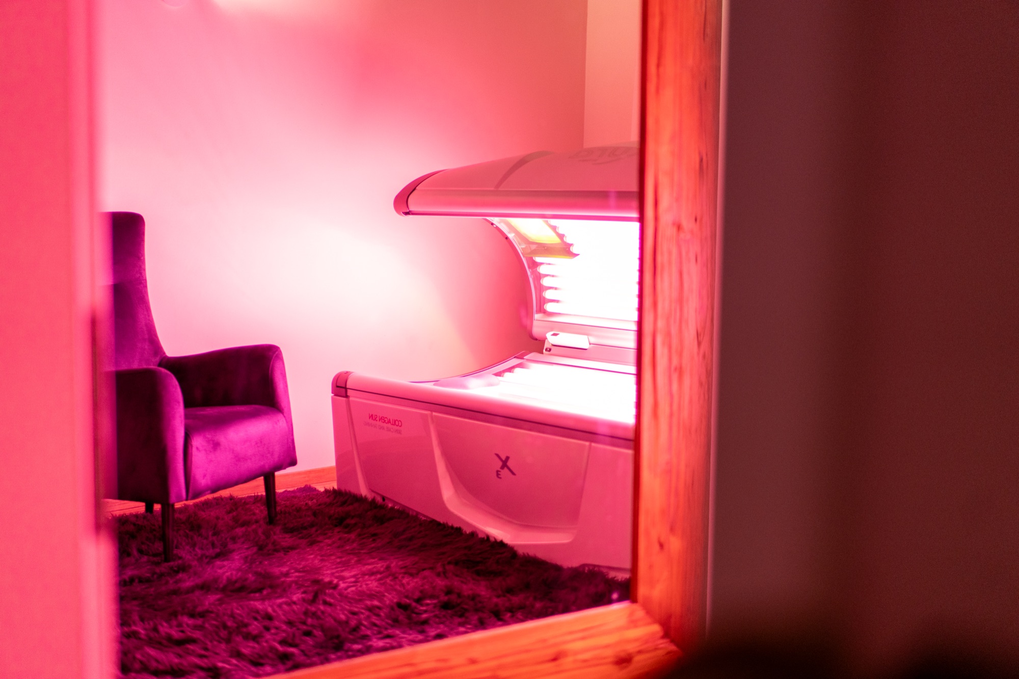 Der RedLight-Raum mit Sessel