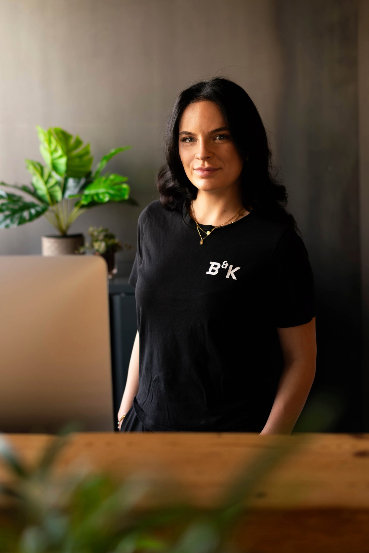 Sina Elm, Rezeption · Chiropraktische Assistenz