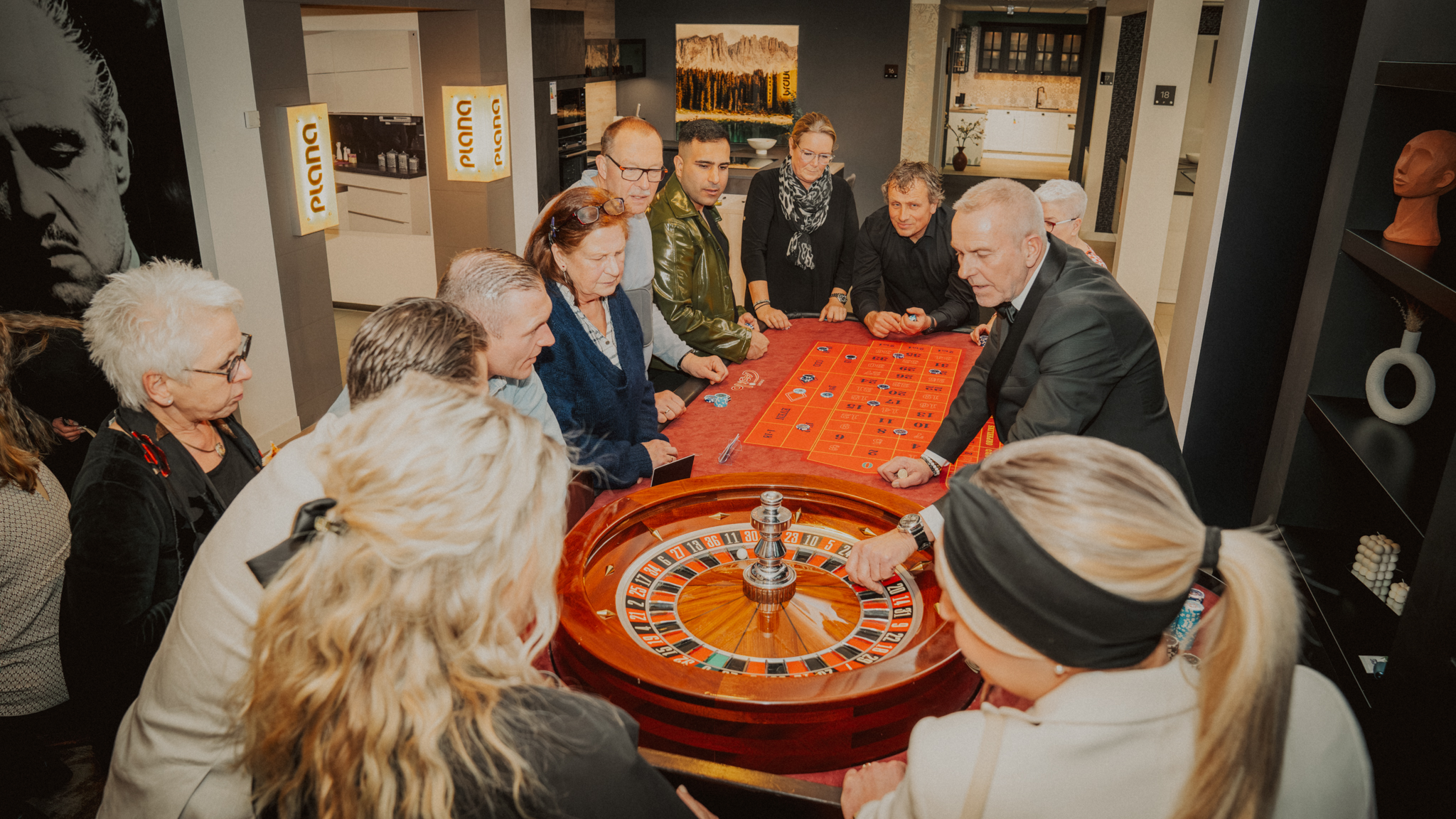 Gäste beim Casino-Event