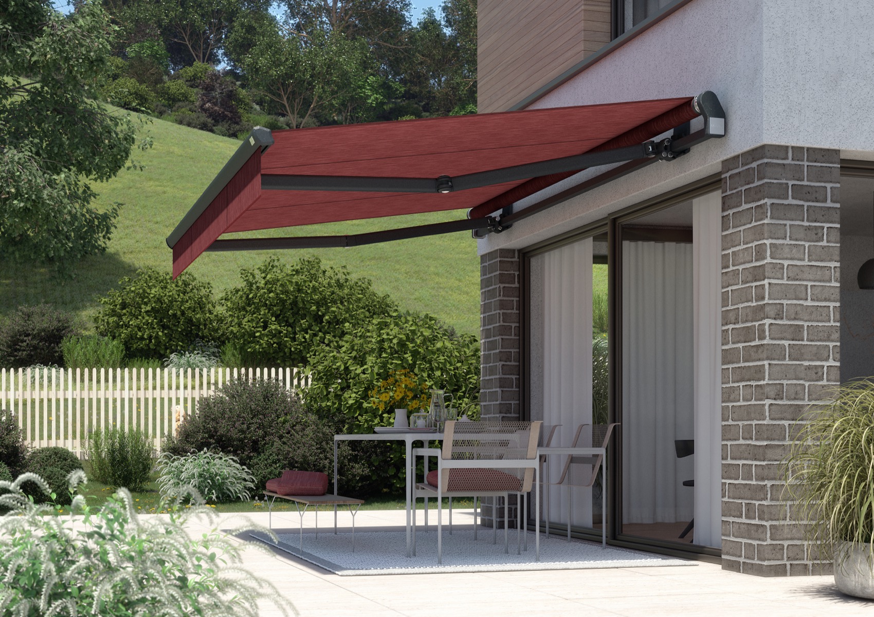 Gelenkarmmarkise über der Terrasse