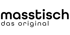 Schwarzer Text "masstisch das original" auf dunkelgrünem Hintergrund.