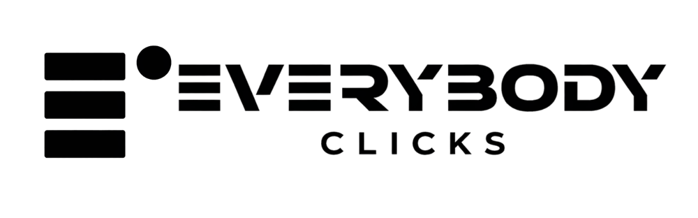 Logo mit "EVERYBODY CLICKS" in Schwarz auf dunkelgrünem Hintergrund.