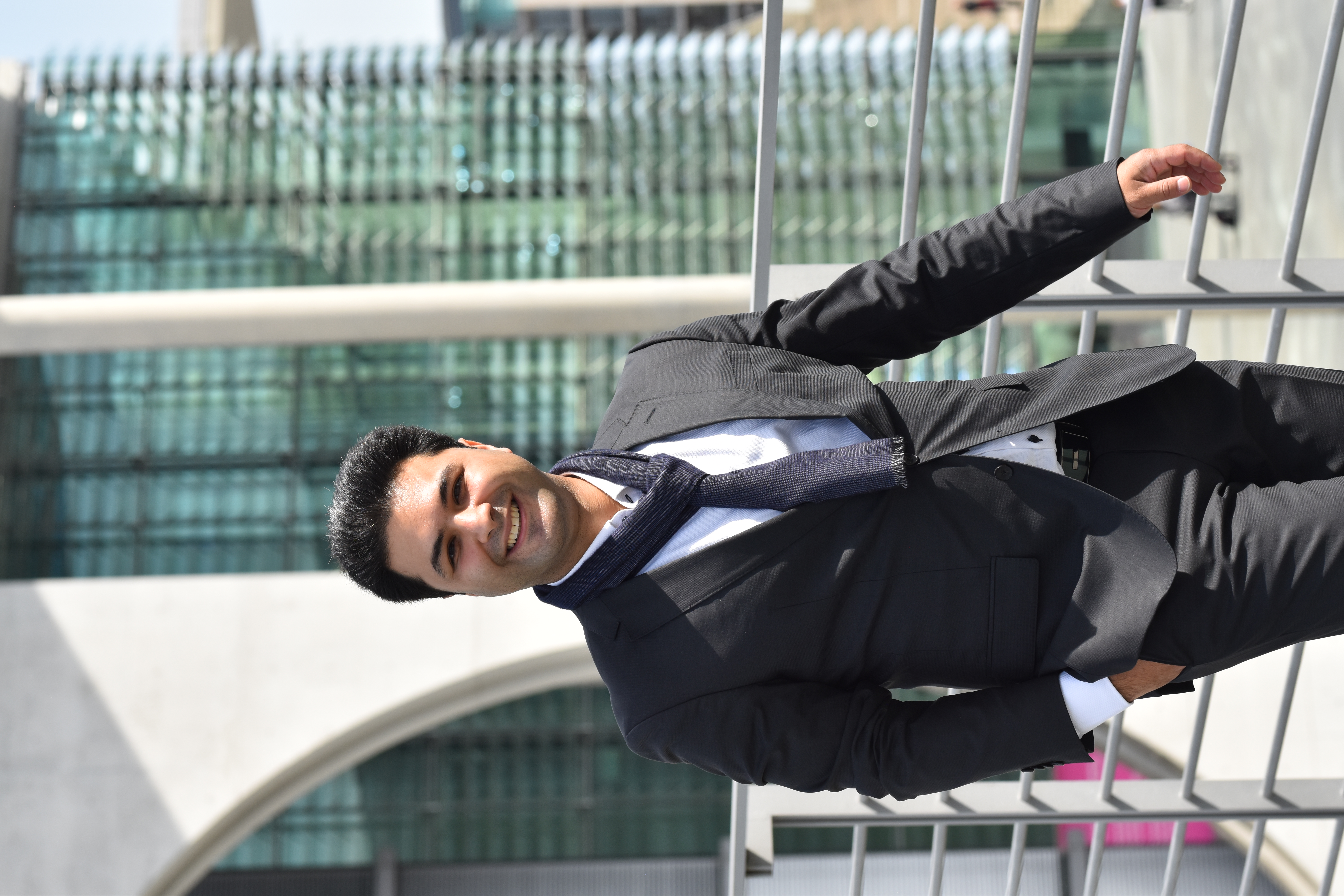 Dr. Reza Kazemi