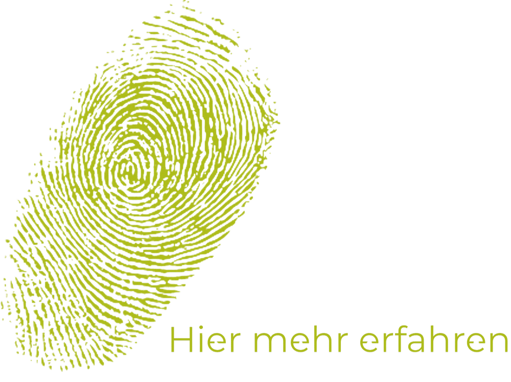 Grüner Fingerabdruck auf dunkelgrünem Hintergrund mit Text "Hier mehr erfahren".