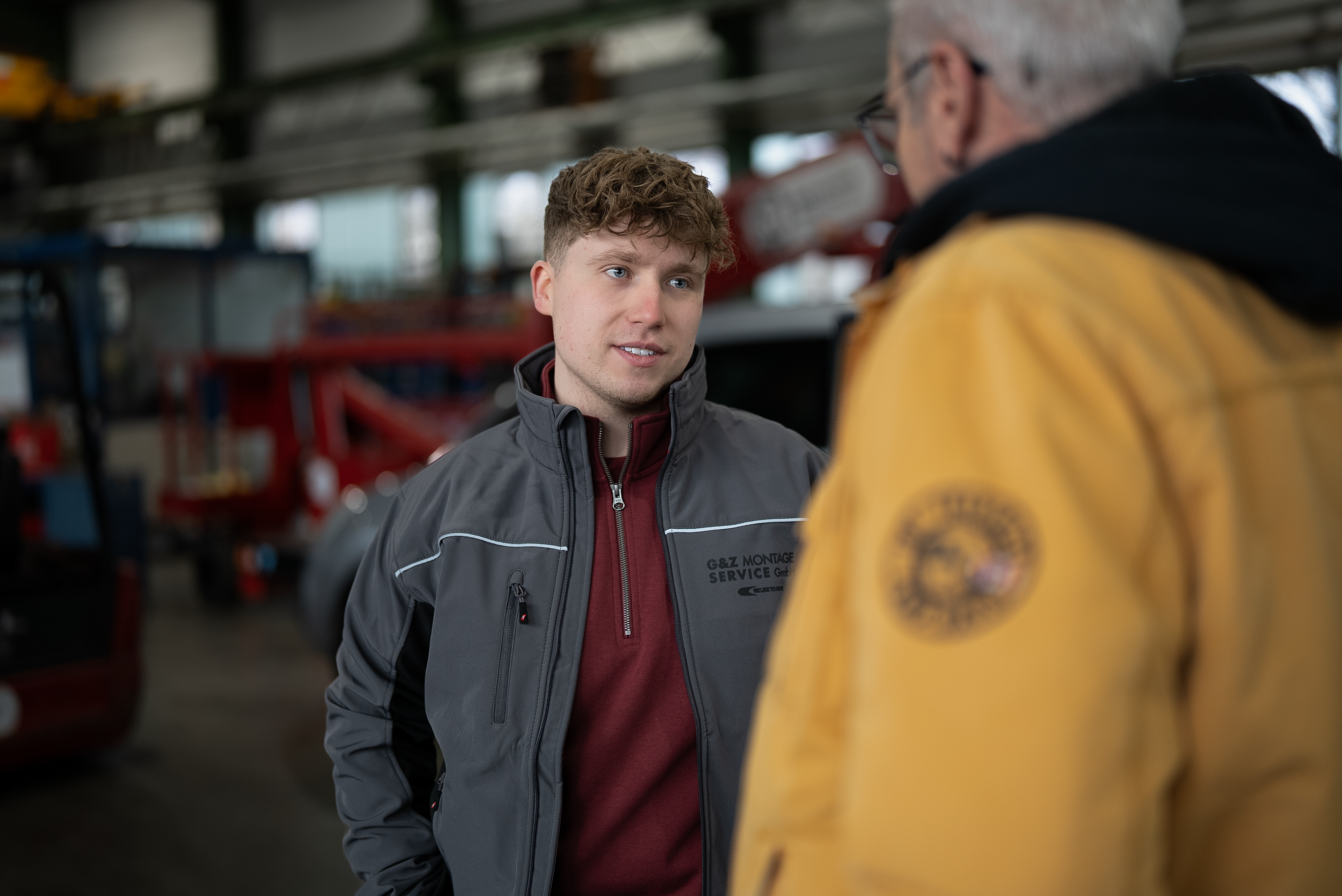 Servicetechniker bei der Arbeit
