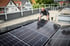 Monteur von proRE bei der Installation einer Solaranlage in Unterensingen