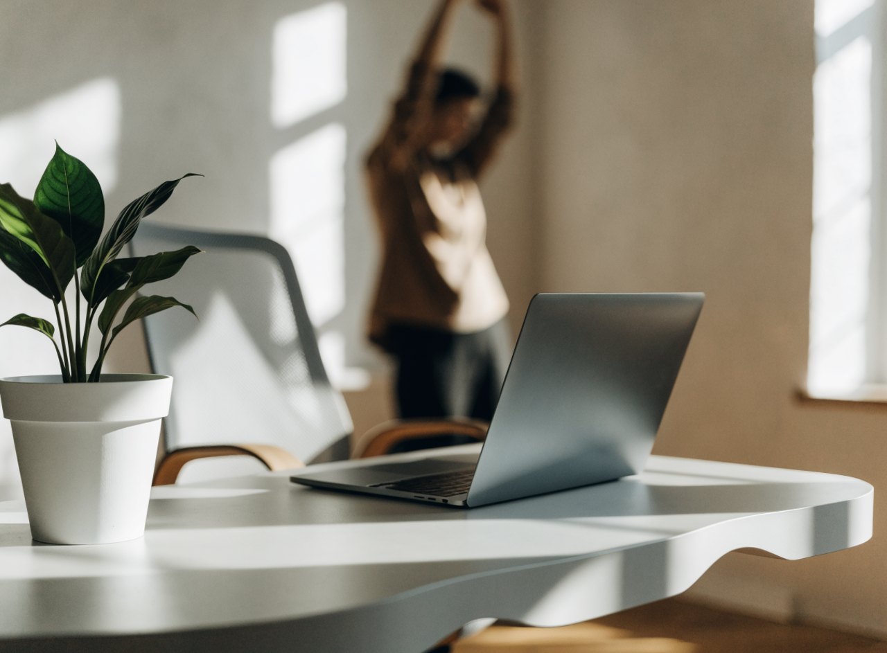 Rücken im Homeoffice: Nach dem Urlaub wieder gesund am Schreibtisch