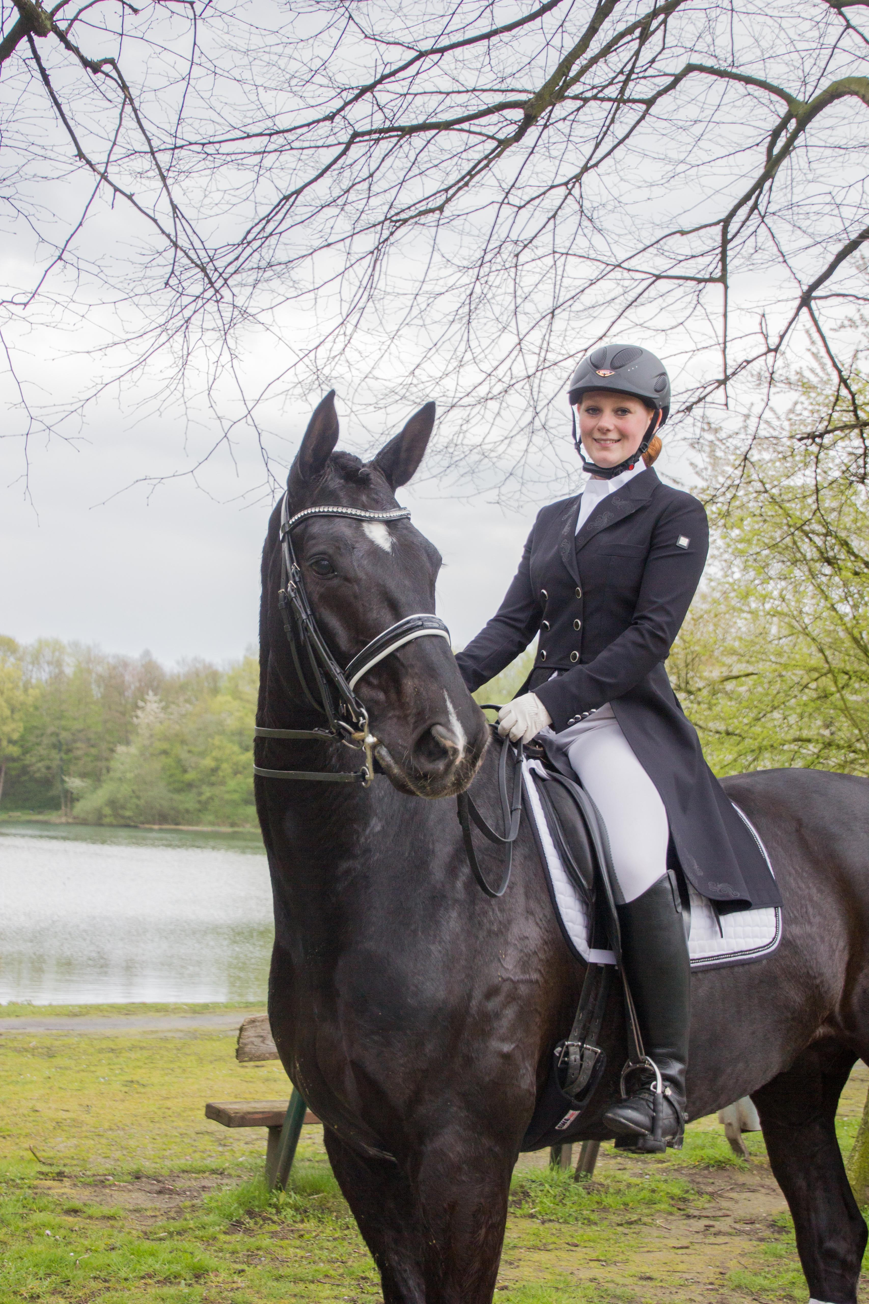 Coach mit Pferd