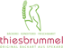 Logo: Ein grüner Vogel, der ein Gerstenbündel hält, über dem Text "BÄCKEREI · KONDITOREI · FRISCHMARKT thiesbrummel ORIGINAL BACKART AUS SPEXARD".