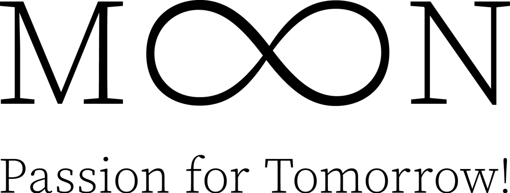 Text: MOON mit Unendlichkeitszeichen als „OO“, darunter „Passion for Tomorrow!“.