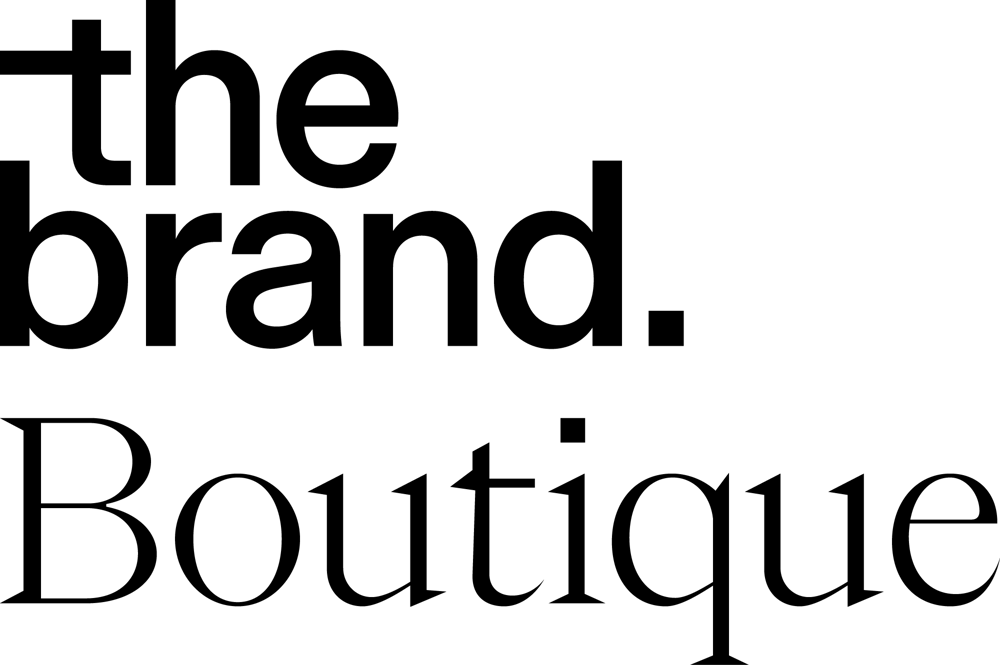 Modern Medicine Logo mit einem stilisierten Blattmuster in einem Oval zwischen den Wörtern "Modern" und "Medicine".