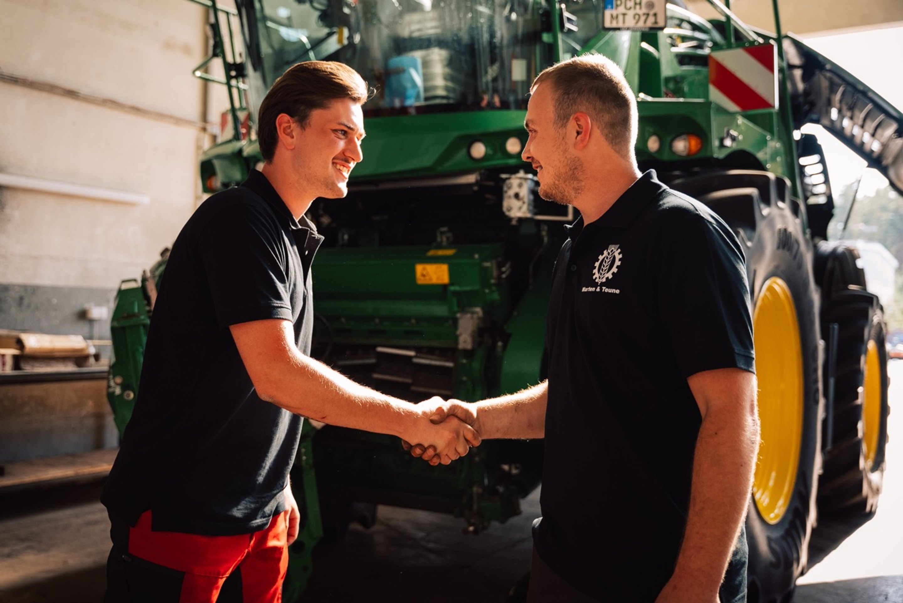 Handschlag bei Marten & Teune