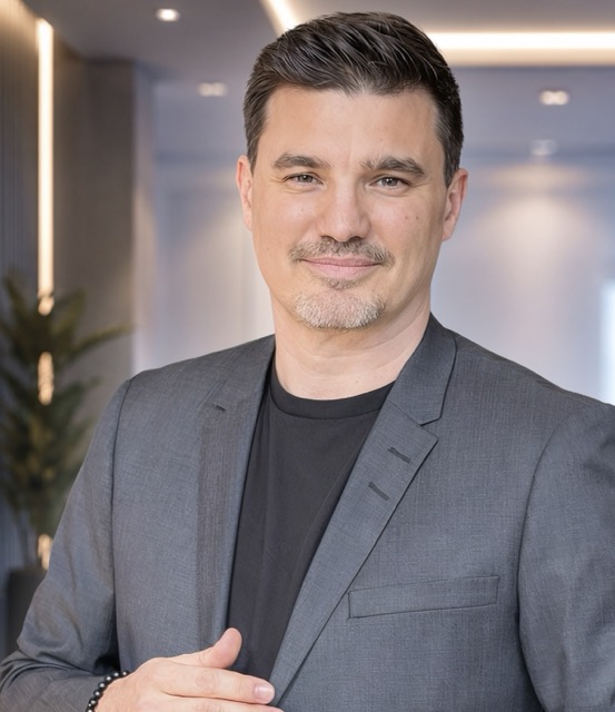 Tim Christopher Gasse — Gründer & leitender Coach, NEOP – New Era of Presence