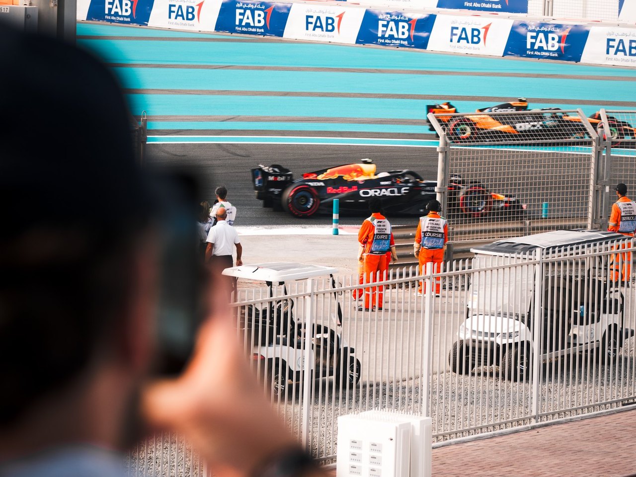 Content-Dreh an der Formel-1-Strecke in Abu Dhabi