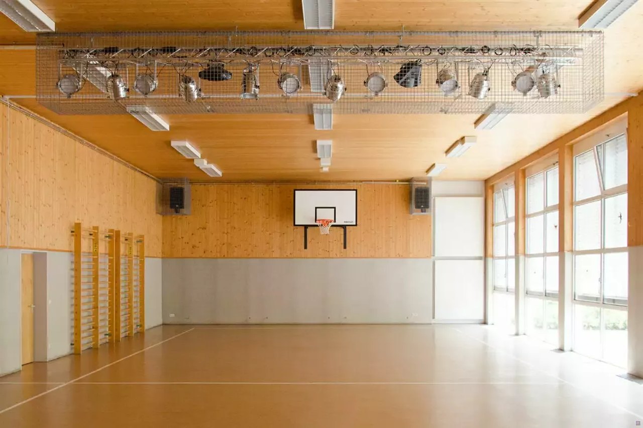 Sporthalle