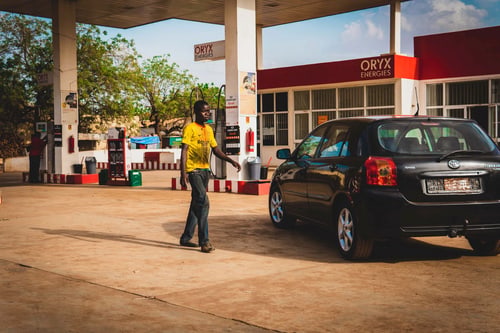 Ran Out of Gas in Eastvale? What to Do and How to Get Fuel Fast