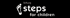 Logo der Stiftung Steps for Children mit weißem Fußabdruck auf schwarzem Hintergrund.