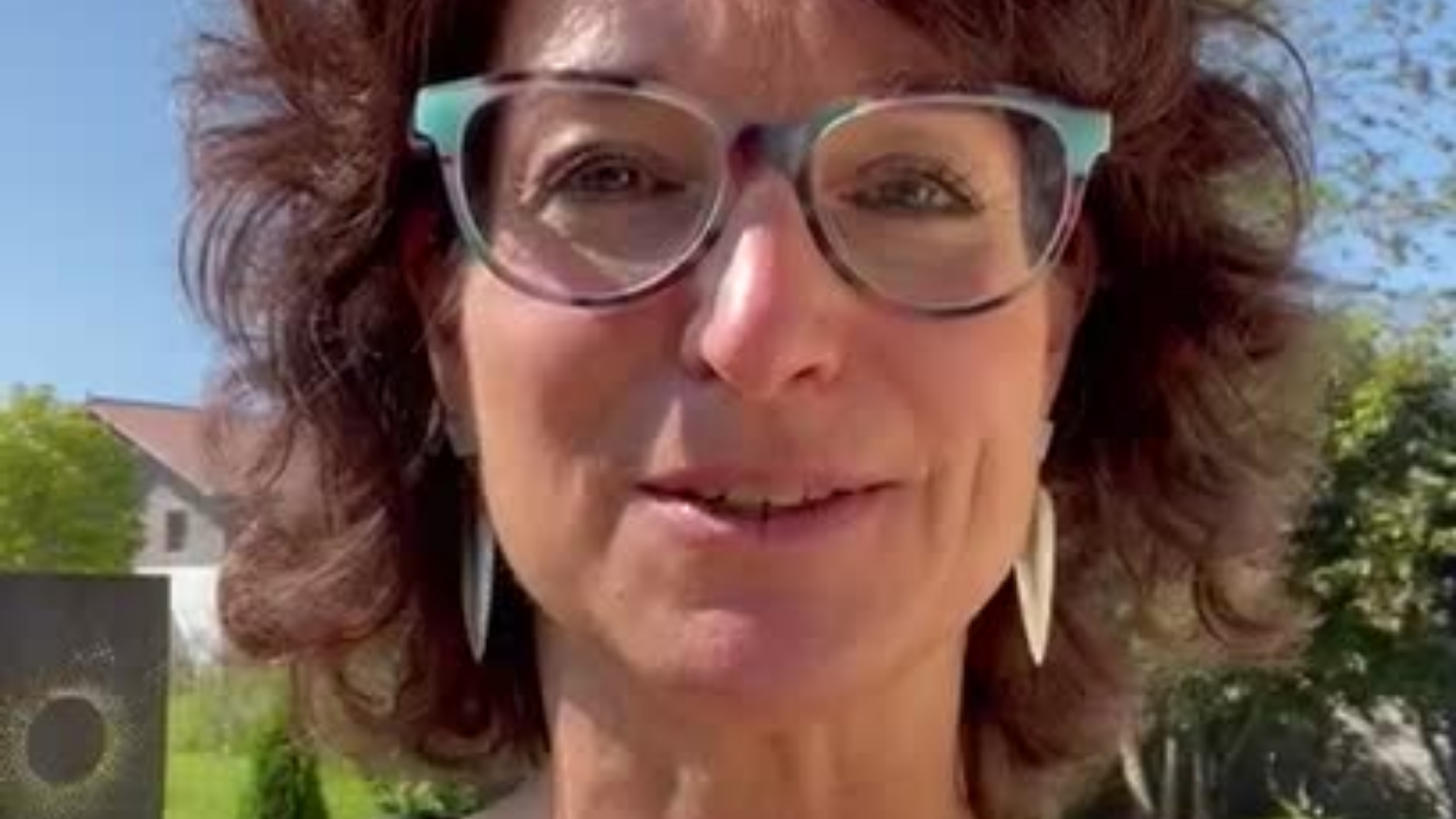Anja im Videogespräch