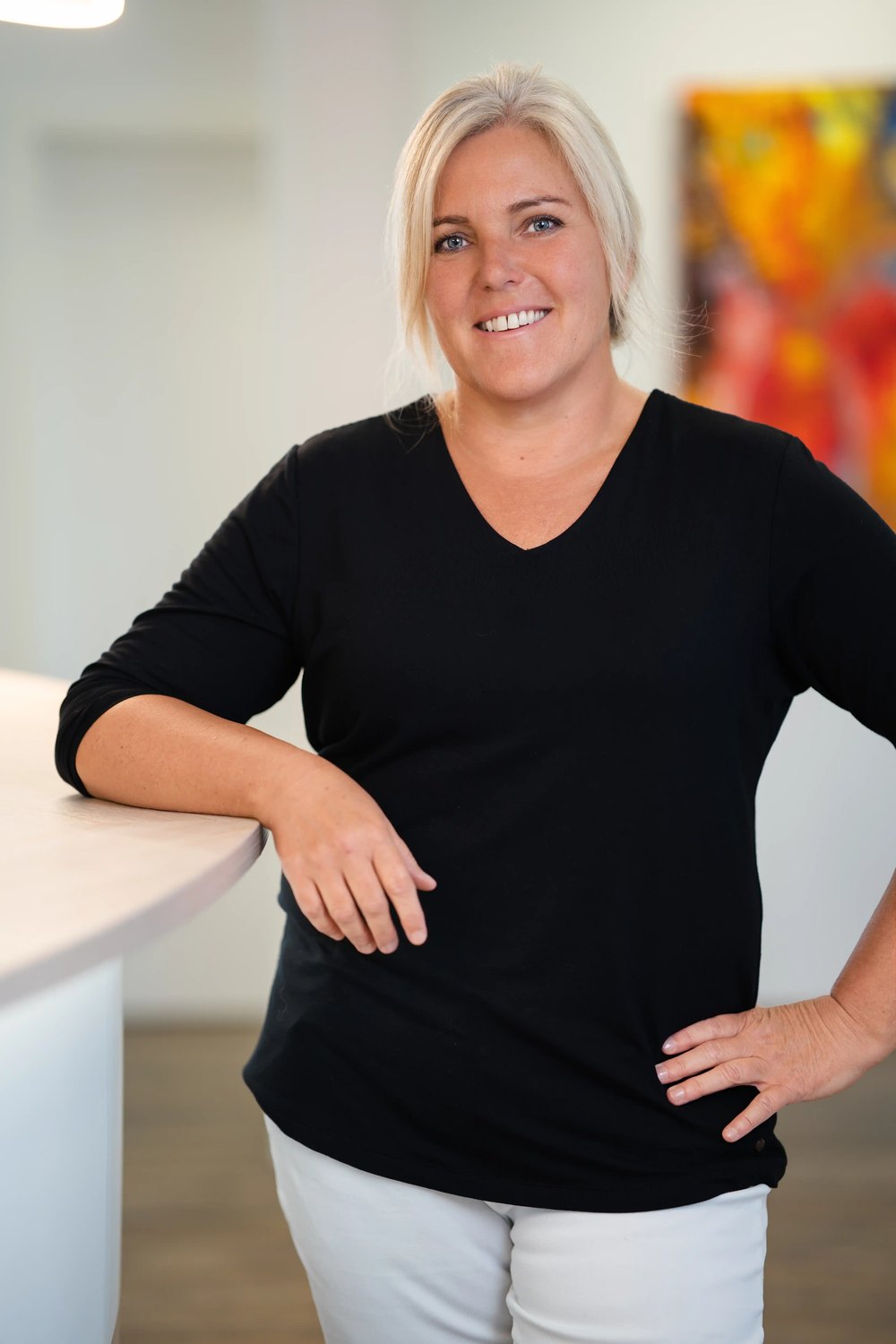 Porträt von Susann, Office Management im Therapie Haus Schwab.