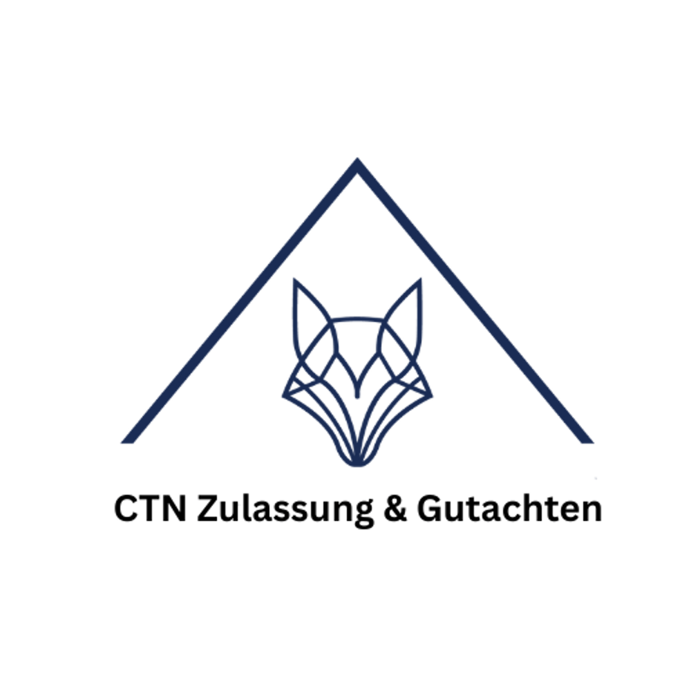 Ein blaues, geometrisches Fuchskopf-Logo unter einem dreieckigen Dach mit dem Text "CTN Zulassung & Gutachten".