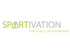 SPORTIVATION Logo: "SPORTIVATION FÜR VITALE UNTERNEHMEN" in Grün und Grau auf dunklem Hintergrund.