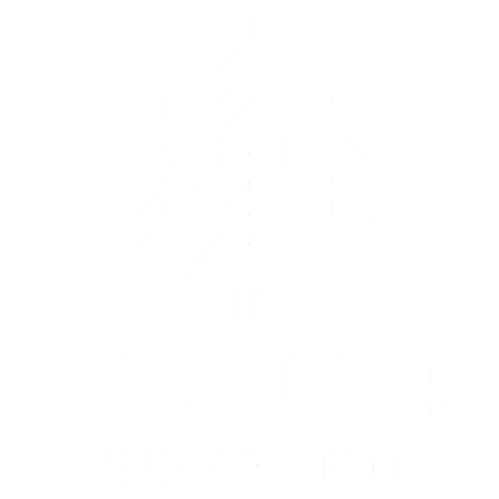 Grünes Logo mit weißen stilisierten Gebäuden, einem Haus und dem Text "GÄRTNER IMMOBILIEN".