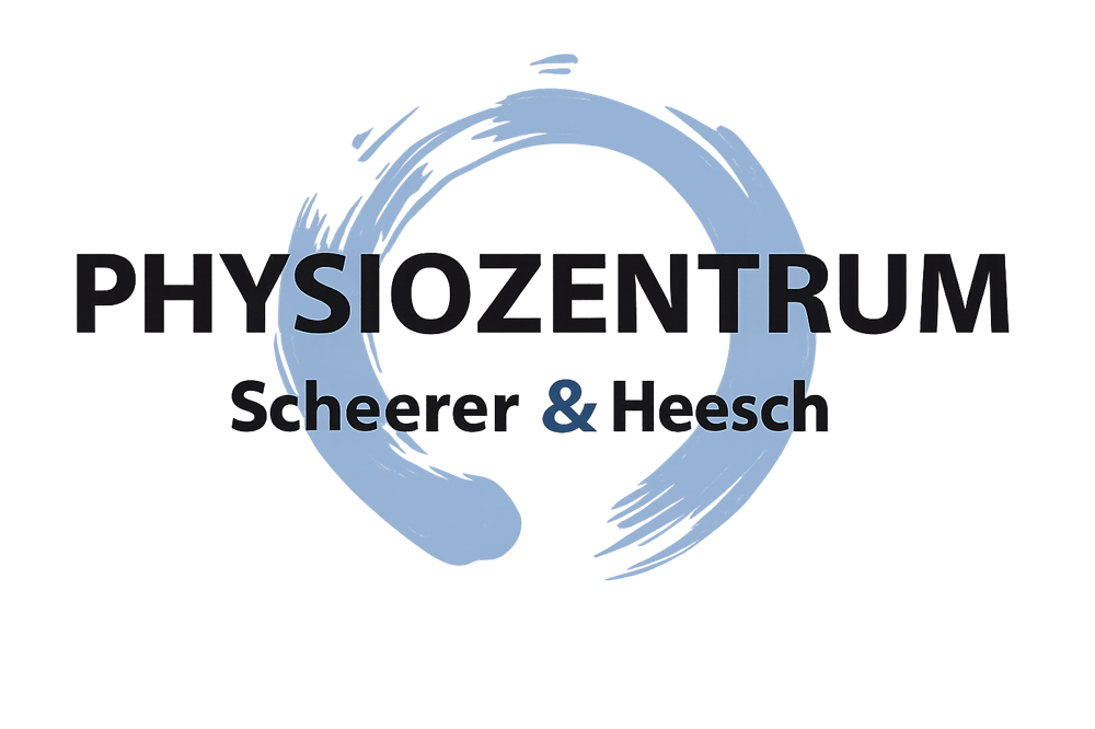 Logo "PHYSIO-ZENTRUM Scheerer & Heesch" in Schwarz vor einem blauen, unregelmäßigen Kreis auf grünem Hintergrund.