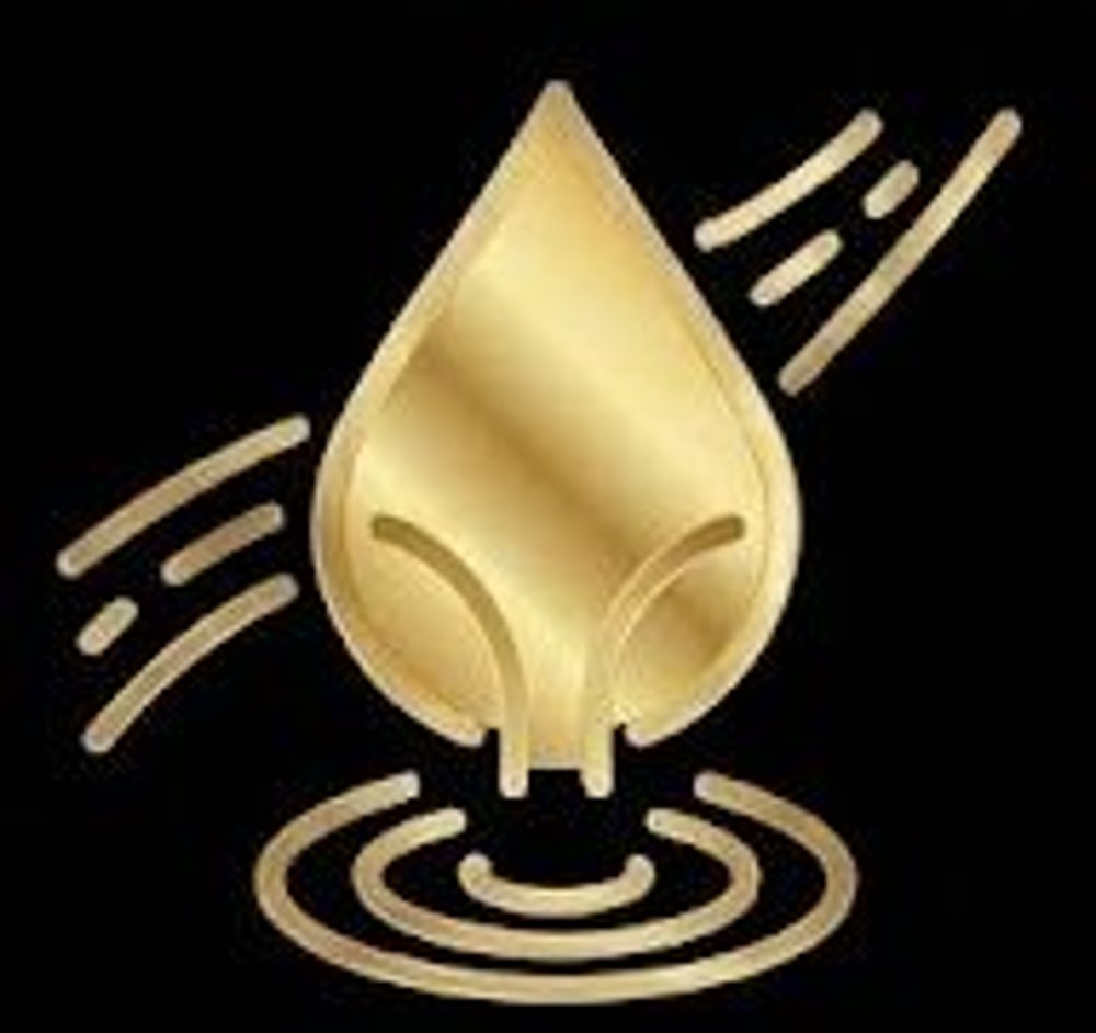 Zwei Personen sitzen sich an einem Tisch gegenüber, mit Sprechblasen über ihren Köpfen.