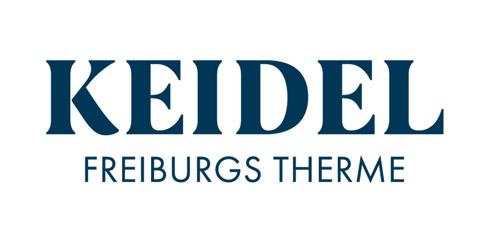 Logo von Keidel Freiburgs Therme in Dunkelblau auf dunkelgrünem Hintergrund.