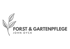 Forst & Gartenpflege John Dyck Logo mit stilisiertem Zweig und Blättern.