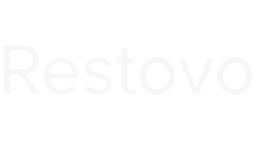 Restovo Logo in weißer Schrift auf dunkelgrünem Hintergrund.