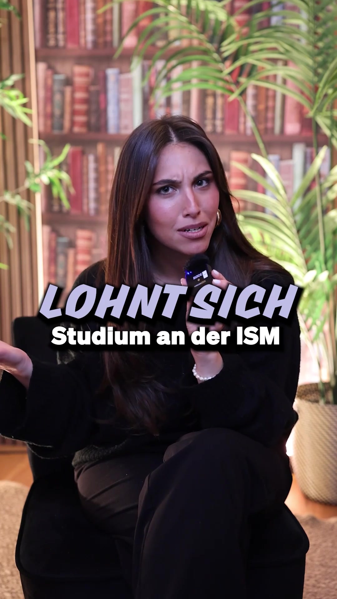 Standbild aus dem Video Lohnt sich das Studium an der ISM