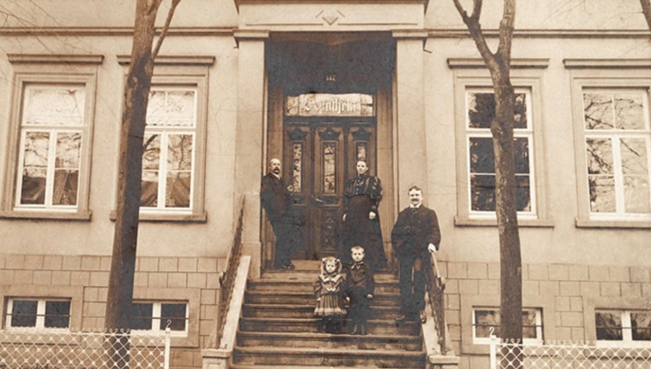 Historische Aufnahme der Apotheke