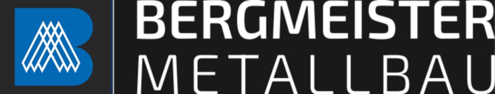 Logo mit blauer B-Form, die drei stilisierte Berge enthält, und dem Text "BERGMEISTER METALLBAU" in Weiß.