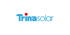 Trina Solar Logo mit blauem Text und einem roten Punkt über dem "i" auf dunkelgrünem Hintergrund.