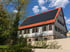 Fertig installierte PV-Anlage auf einem Wohnhaus in der Region Nürtingen