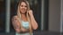 Bild von Marie Kessel im blauen Sport-Top: Abnehmcoach für Frauen mit Schilddrüsenunterfunktion