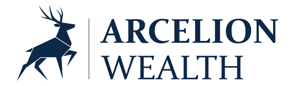 Blaues Logo von Arcelion Wealth mit einem Hirsch-Symbol auf schwarzem Hintergrund.
