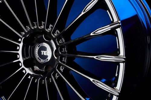 TEC Speedwheels Flowforged Alufelge als Beispiel für Guss- und Schmiedetechnik